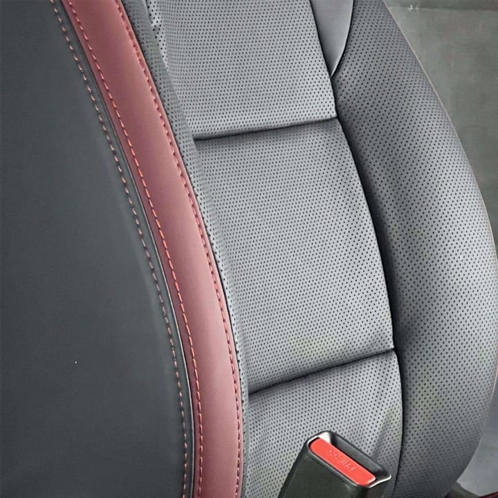 Toyota Corolla Breathable Black Red Seat Covers - Model 2014-2021